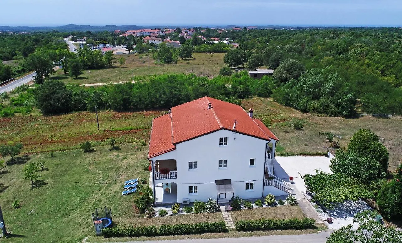 Apartman Melita Porec 0*,  Croazia